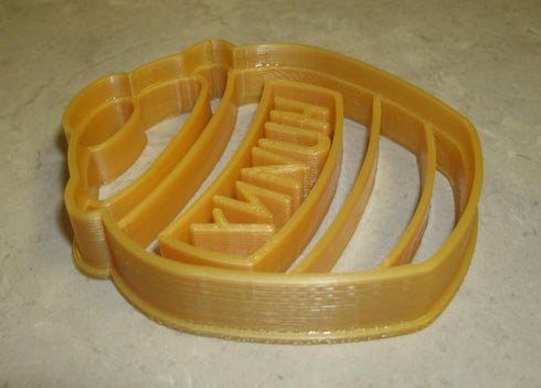 HONEY HUNNY POT WINNIE THE POOH CARTOON MOVIE BOOK COOKIE CUTTER MADE IN USA PR797...
