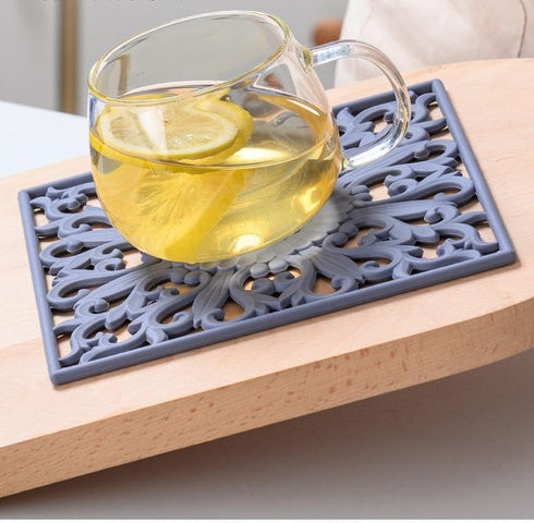 Silicone Trivets for Hot Dishes, Pots & Pans, Square Hot Pads for Kitchen, Flexible Silicone Pot Holders for Table, Non-Slip Heat Resistant Trivet...