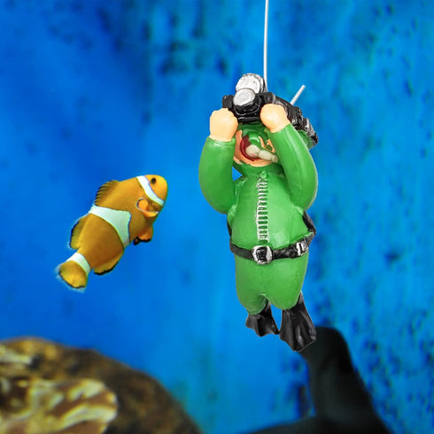 4 Pack Floating Fish Tank Decorations?Cute Little Diver Aquarium Decoration Cartoon Fish Playmate with Floating Device Fish Tank Accessories...