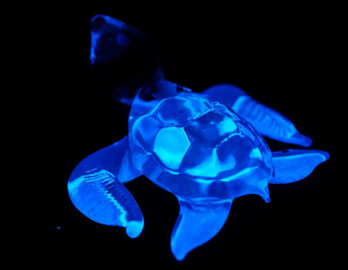 Garden Deco Glow in The Dark Blue Sea Turtle Hand Blown Art Glass Figurine Ornament Sculpture...