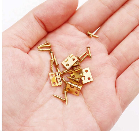 Mini Hinge Clips Dollhouse Furniture Jewelry Wooden Box Cabinet Door Brass Hinges Miniature Accessories Wooden Music Box Wine Case Hinge with Scre...