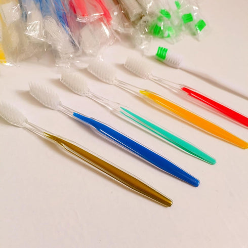 Pack of 30 Adult Beauty 6 Color Mix Toothbrush Toothpaste Dental Kit for Hotel Supplies(red 5pcs/Yellow 5pcs/White 5pcs/Blue 5pcs/Green 5pcs/Golde...