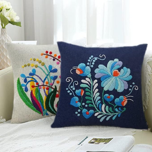 Picoey Modern Flower Heart Embroidery Kit for Beginners with Pattern and Instructions,4 Pack Cross Stitch Kits,2 Wooden Embroidery Hoops,Threads a...