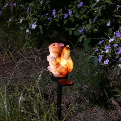Squirrel Garden Decor Solar Lights Outdoor Stakes Decorative Statue Patio Yard Lawn Porch Housewarming Cute Animal Figurines Ornaments Pathway Res...