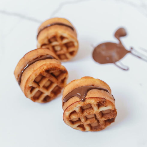 Aswewamt 2 Pcs Rectangle Round Waffle Silicone Mold 18-Cavity 20-Cavity Mini Waffle Cookie Chocolate Candy Fondant Baking Mold for Mini Muffin Des...
