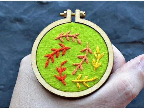 10 Pieces Mini Wood Hoops Punched Small Hoop Ring for Cross Stitch Frame Embroidery Hoop Arts DIY Pendant Crafts Tool (Round Shape - 3cm*2.5cm)...