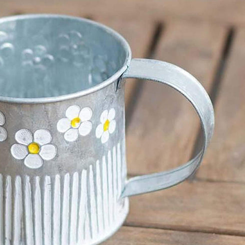 Watering Can Metal Bucket Planter Daisy Embossed Garden Metal Tin Bucket Pots Flower Pot for Home Decoration Wedding Window...