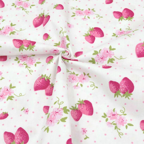 Hanjunzhao Strawberry Fabric by The Yard, Strawberries on White Background, Cotton Fabric for Clothing Sewing and Arts Crafts, 39 by 63-inch (1.09...