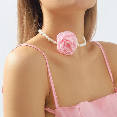 Baroque Pearl Choker Necklace with Handmade Flower Vintage Floral Rose Collar Bridal Pearl Neck Chain Party Neck Jewelry for Women and Girls...