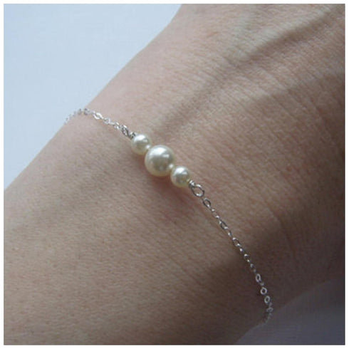 Boho Pearl Bracelet Silver Three Pearl Chain Bracelet Freshwater Pearl Bracelet Everyday Bracelet Minimalist Hand Chain Jewelry for Women and Girl...