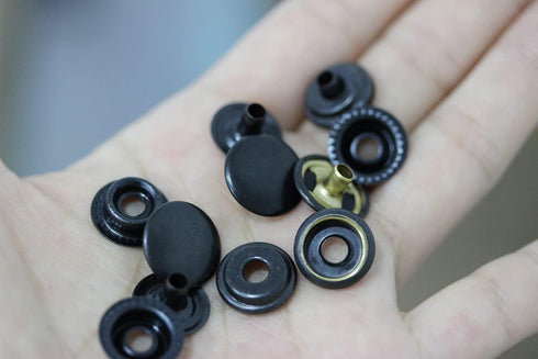 240 Pieces Metal Snap Fastener Kit, BetterJonny 15mm Brass Heavy Duty Snap Button Press Stud Cap for Marine Boat Canvas Bag Leather DIY Craft Blac...