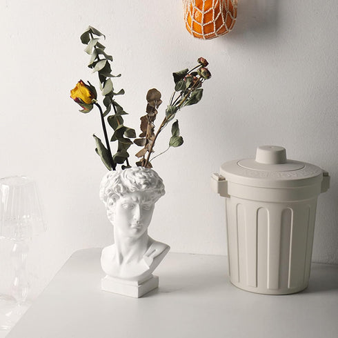 David Statue Vase - 6 Inch Greek Bust Head Aesthetic Planter White Home Decor Roman Style Resin Succulent Flower Planter Pot Sculpture Brushes Hol...