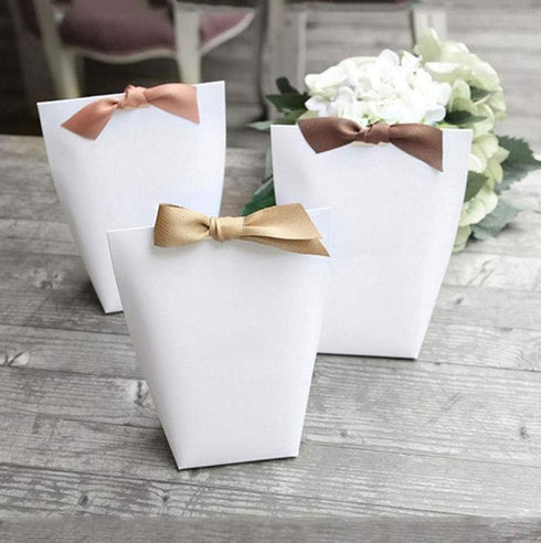 (8pcs White) Gift Wrap Boxes Packing Bags, Minimalist Gift Boxes Valentine's Day, Decorative Presents Box Bundle for Packing Clothes Accessories/T...