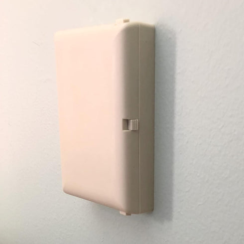 Baby Toddler Pet Resistant Electrical Safety Cover Guard for Home and Business, Made in USA, Traditional Outlet (2 Count, Ivory)...