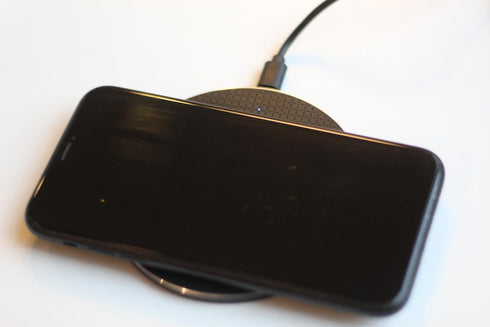 Ultra Slim Size (6mm) Wireless Fast Charger. (Qi-Certified 10W for iPhone and Android)...