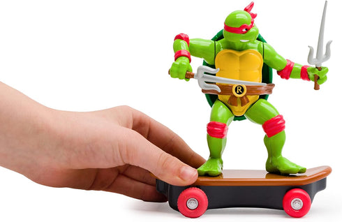 Teenage Mutant Ninja Turtles 5" Sewer Shredders - Raphael Classic Edition - Skate and Battle with Ninja Action - Ages 3+...