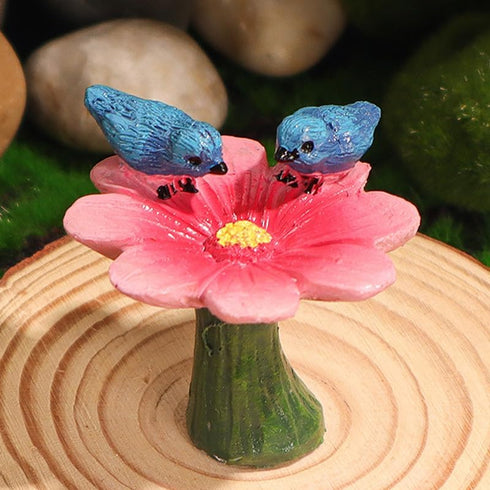 3Pcs Miniature Fairy Garden Furniture Resin Craft Mini Chair Figurine Micro Landscape DIY Ornament Fairy Garden Decor Miniature Garden Accessories...