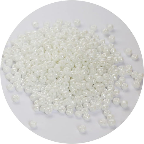 Bala&Fillic White Pearl Color 4mm Seed Beads About 1200pcs/100Grams in Bag, 6/0 Glass Craft Beads for Making Bracelet and Necklace (White Pearl)...