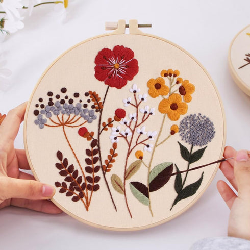 Embroidery Kit for Adults, 4 Sets Cross Stitch Kits for Beginners with Stamped Flower Pattern, Starter Kits for Hand Craft Lover with Bamboo Hoop,...