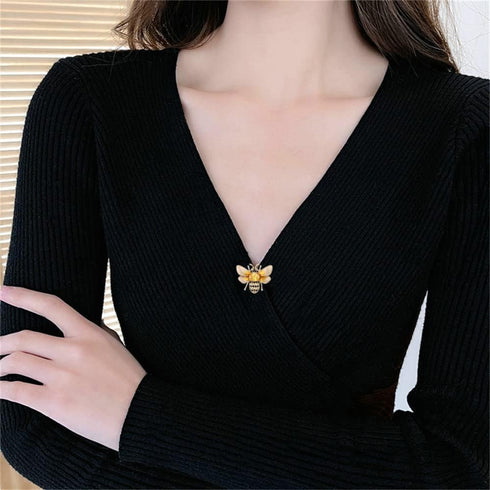 Rhinestone Bee Brooch Pin for Women Girls Fashion Cute Yellow Black Crystal Honeybee Bumblebee Animal Insect Brooches Lapel Pins Dainty Dress Acce...