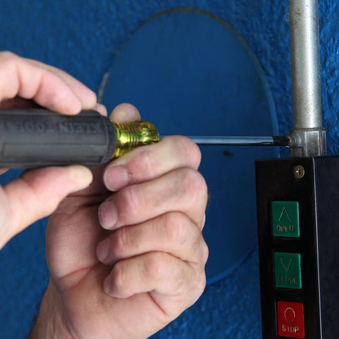Klein Tools 7314 #1 Combo-Tip Driver, 4-Inch Fixed Blade, Made in USA...