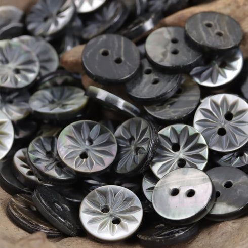 10 Pieces Genuine Black Mother of Pearl Buttons with Flower Pattern for Shirts Dresses Polo DIY Craft (Diameter 11.5MM)...