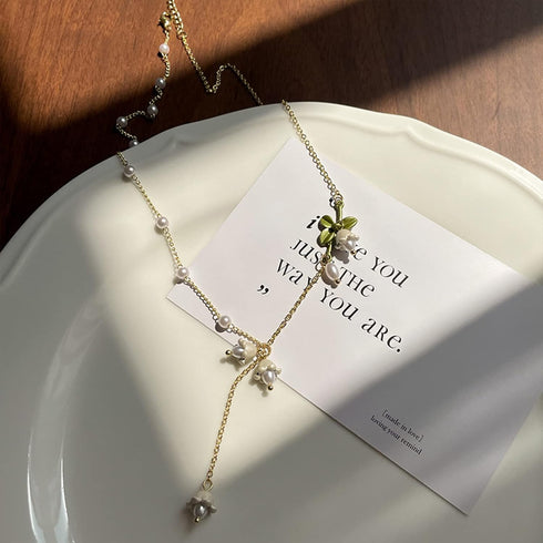 Lily of the Valley Necklace May Birth Flower Jewelry Green Paint Leaves and Freshwater Pearl Lily Necklace Gift for Women Mom Friends Bride Weding...