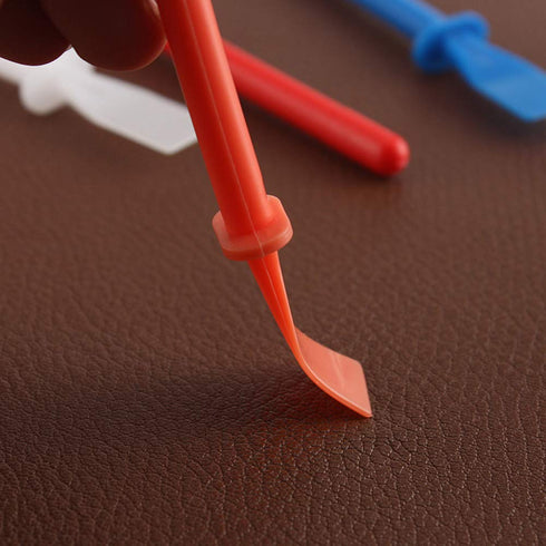 2 Pieces Glue Spreader Sticks Glue Applicator Adhesive Applicator Painting Scrapers for Handmade DIY PU-Leather Craft Tool, White...