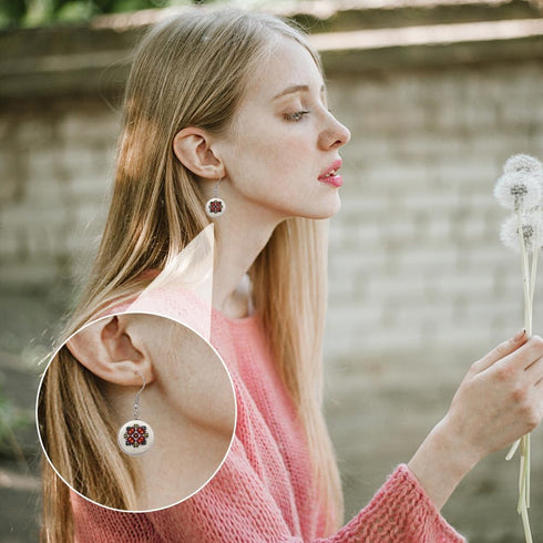 FREEBLOSS 40Pcs Unfinished Earrings Blanks Earring Trays Set Embroidery Earring Pendants Earring Pendant Base for Needlepoint with Metal Mesh Earr...