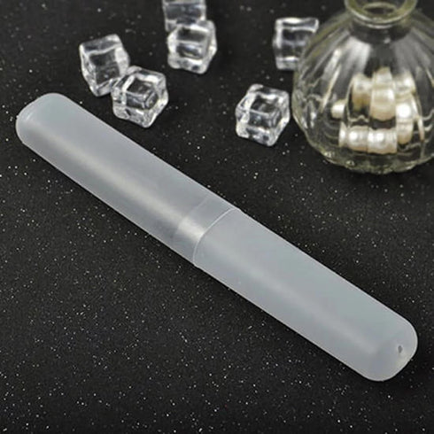 Blue Plastic Toothbrush Case Portable Travel Camping Toothbrush Storage Box Makeup Brush Holder Dust-Proof Cover with Breathable Air Hole Nice and...