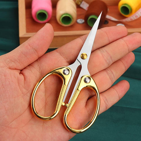 4.5" Cute Embroidery Scissors with Curved Tip for Sewing, Small Stainless Steel Sharp Scissors Craft Shear for DIY Craft Art Work Sewing Handicraf...