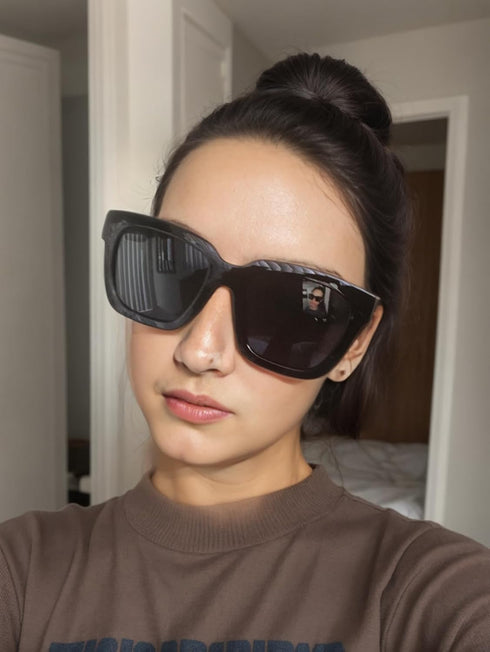 The Fresh Flat Lens Retro Oversized Square Sunglasses for Women...