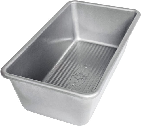 USA Pan Bakeware Seamless Nonstick Standard Bread Loaf Pan, 8 x 4.5 x 2.75...