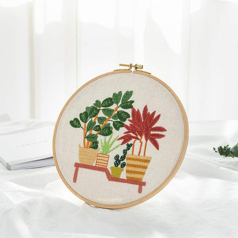 5PCS Wooden Embroidery Hoop Set, Beech Wood Cross Stitch Hoops from 5 to 9 Inches, Adjustable Round Embroidery Frames for DIY Needlework, Hand Sew...
