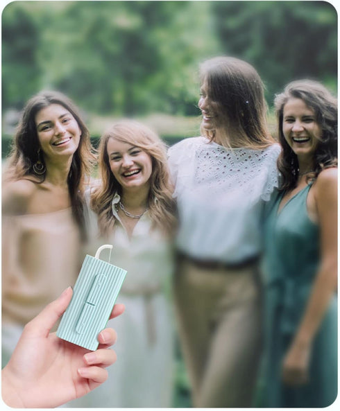 Dental Floss Portable Case, Storage 10 Picks Adult Floss in Box. The Best Tool for Cleaning Teeth and Oral Care. Portable Travel Floss is Perfect ...