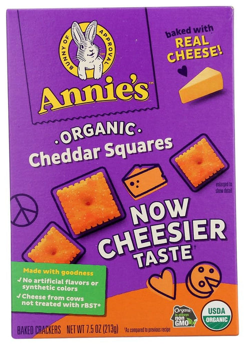 Annie's Organic Cheddar Squares, Baked Cracker Snacks, 7.5 oz...