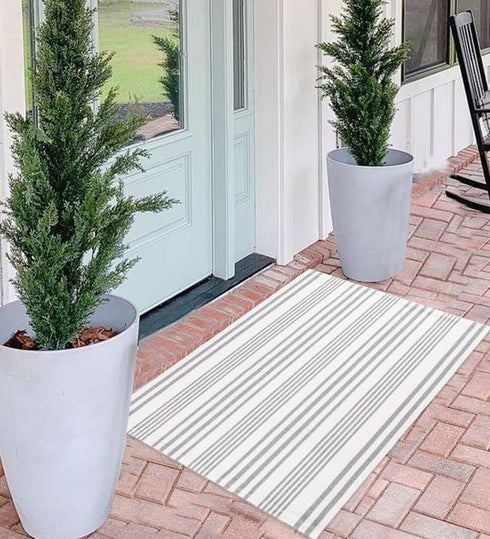 Grey and White Striped Doormat 24'' x 35'' Front Porch Rug Layered Door Mats Machine Washable Indoor Outdoor Rug for Front Porch Hand-Woven Entryw...