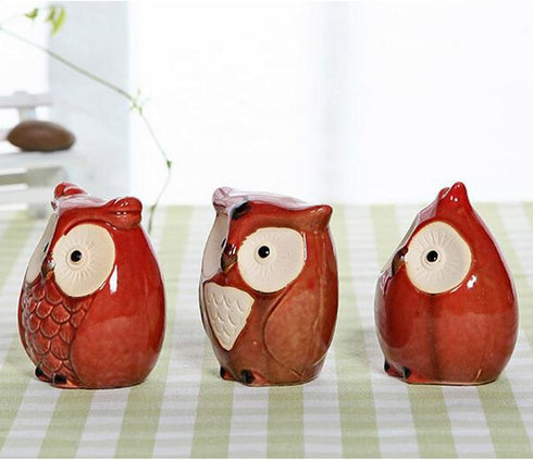 WOMHOPE® Set of 3 pcs - Small Wise Owls Figurine House Warming Gift Tabletop Shelf Ceramic Home Decorative Collectible Figurine Statues (Red (Set ...