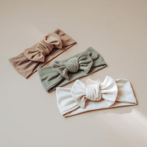 Konssy Baby Girl Newborn Receiving Blanket with Headband Set Baby Swaddle Nursery Swaddle Wrap(Oat)...