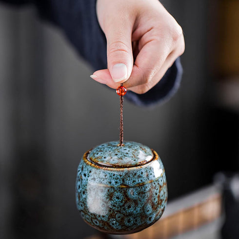 Small Ceramics Urn, Keepsake Urns for Human Ashes, Mini Cremation Urns - Fits a Small Amount of Cremated Remains - Display Burial at Home or Offic...