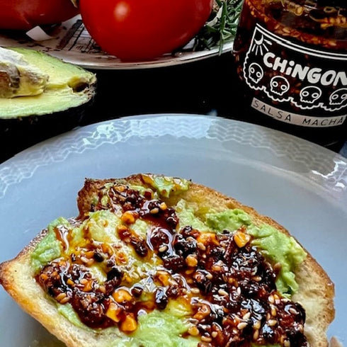 CHiNGONAs Salsa Macha - Gourmet Mexican Oil-based Chili Crunch Sauce, Vegan and Gluten-Free, Crunchy Chili Oil, 6 oz...