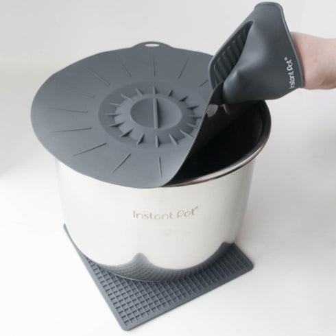 Instant Pot Electric Pressure Cooker Official Starter Accessories Set - Pair of Mini Mitts, Heat Resistant Mat/ Pot Holder, & Suction Sealing Lid...