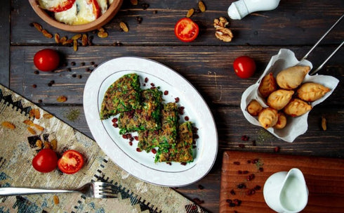 Sadaf Zaatar Seasoning - Green Zaatar Spice for Cooking and Food Seasoning - Spices & Seasonings - Middle Eastern Cuisine - Halal - 9.4 oz PET Bot...