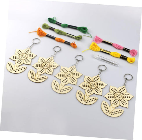 NUOBESTY 5pcs Set Flower Cross Keychain Cross Stitch Keychain Kit Sunflower Keychain Cross Stitch Stamped Kit Embroidery Kits Key Carabiner Craft ...