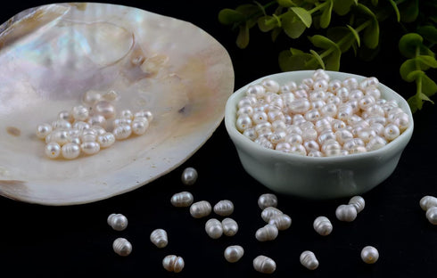 Pearls Beads for Jewelry Making 100pcs 8-9mm Natural Genuine Real Freshwater Cultured Pearl White Rice Oval Loose Gemstone Bead Holes 0.7mm DIY Cr...