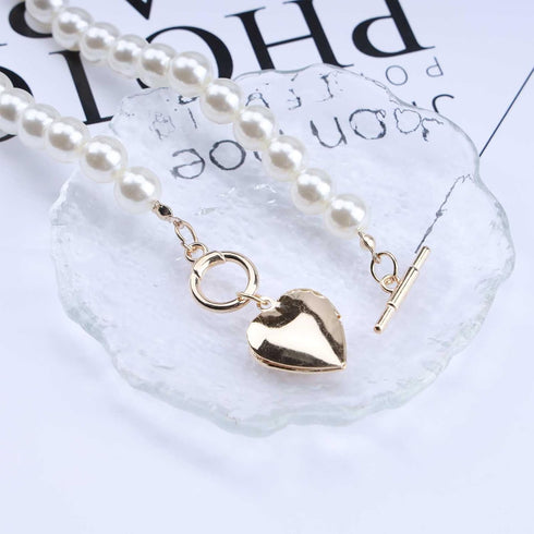 Vintage Heart Pendant Necklace Big Pearl Necklace Choker Gold Toggle Chain Necklaces Initial Letter Choker Necklace Jewelry for Women and Girls (H...
