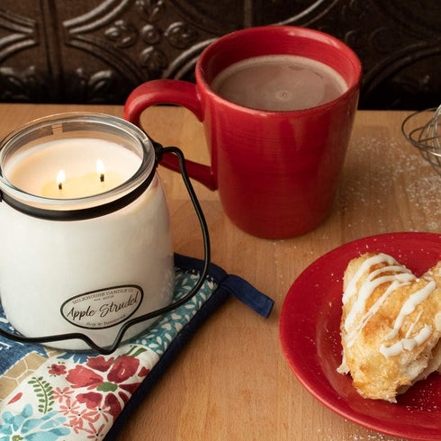 Milkhouse Candle Creamery Scented Soy Candle: Butter Jar Candle, Apple Strudel, 16-Ounce...