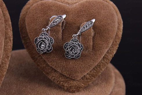 Vintage Black Crystal Geometric Rose Flower Necklace Earrings Fashion Jewelry Sets Christmas Day Gifts...