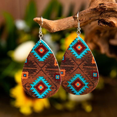 Western Cowboy Earrings Set Boho Aztec Pattern Leather Earrings for Women Boho Vintage Handmade Bohemian Turquoise Jewelry Cow Print Leather Teard...