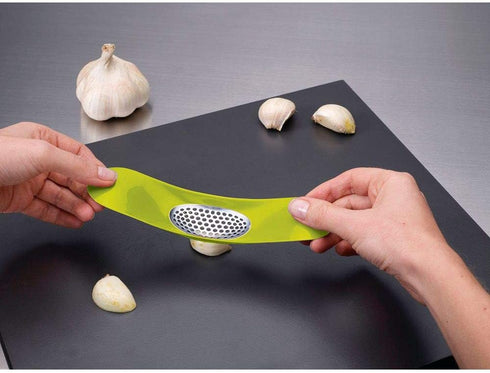 Joseph Joseph Garlic Rocker Crusher Mincer Press Plastic Dishwasher Safe, Green...